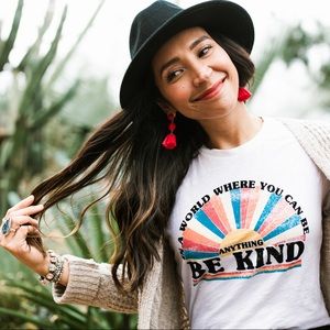 Meet your Posher, Lottie